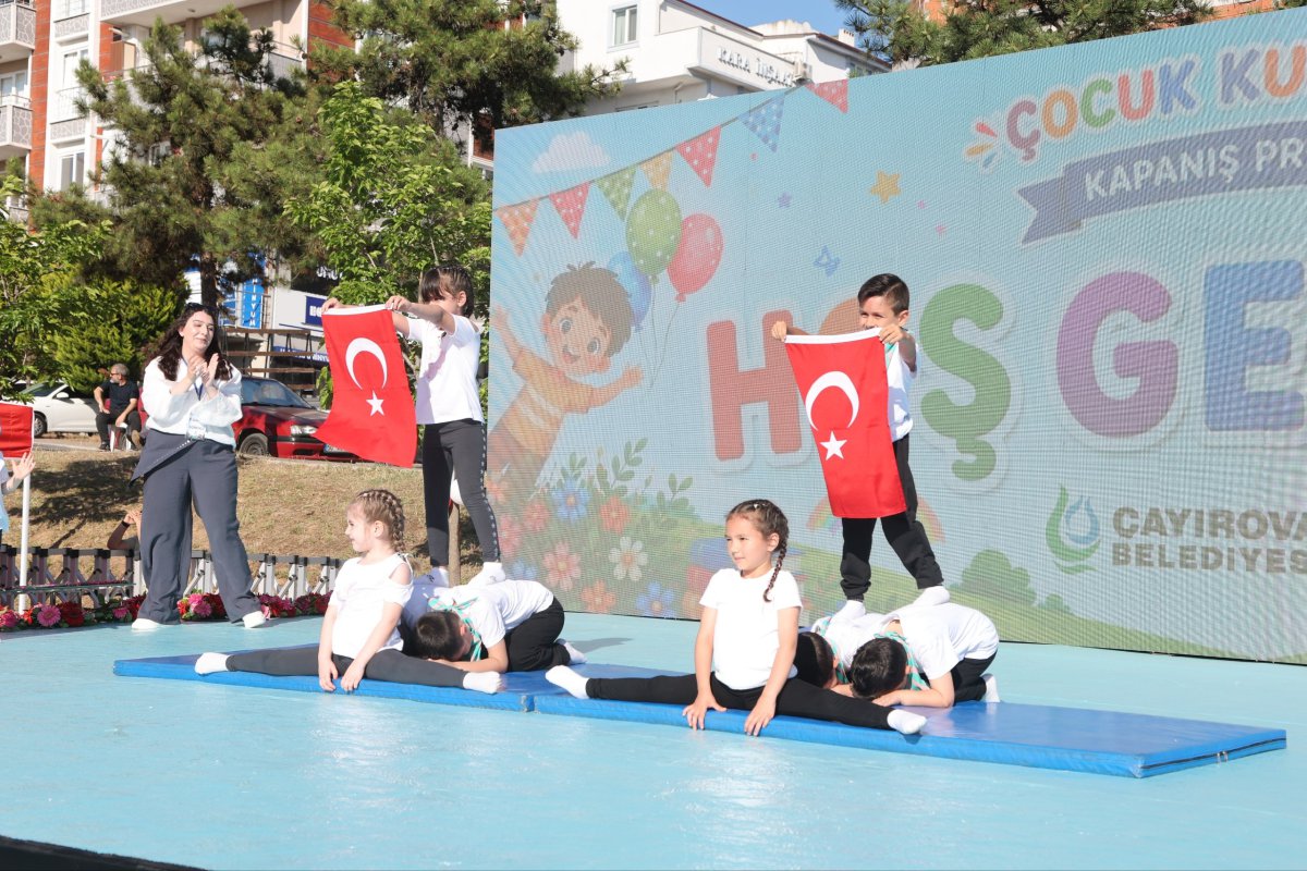  Çayırova Belediyesi Çocuk Kulüpleri’ne renkli kapanış