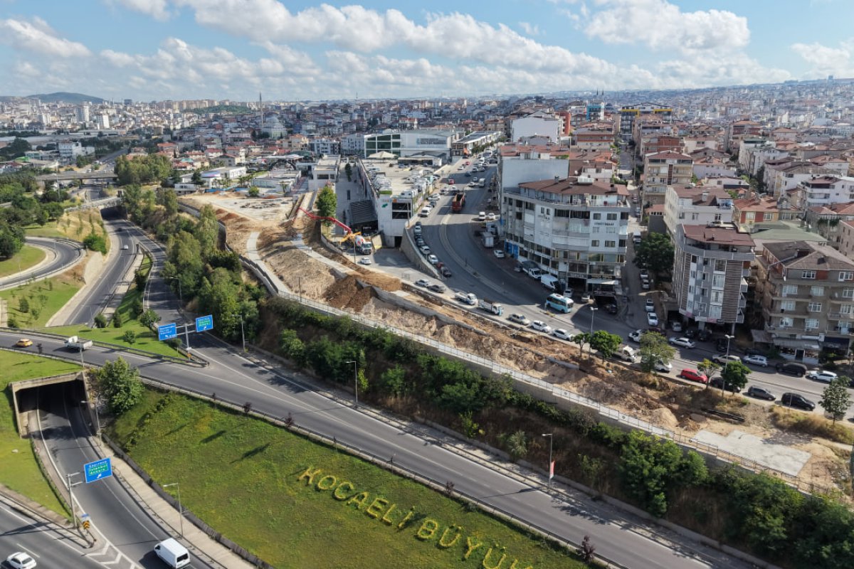  Fatih Sultan Mehmet Parkı’nda çalışmalar devam ediyor