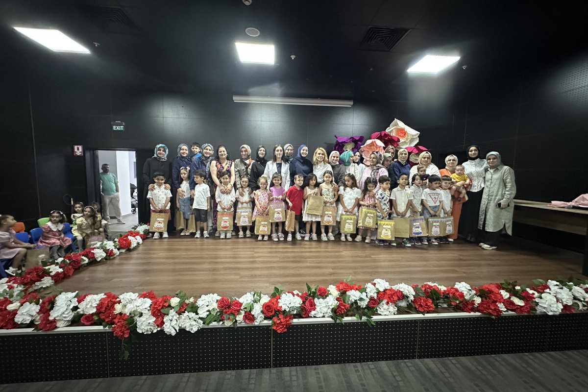  Çocuk Kulüpleri’nde karne coşkusu yaşandı