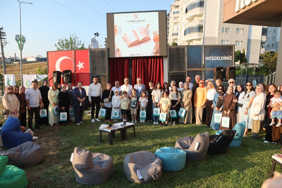  Çayırovalı kitapseverler, Çayırova Okuyor’ projesinin finalinde buluştu
