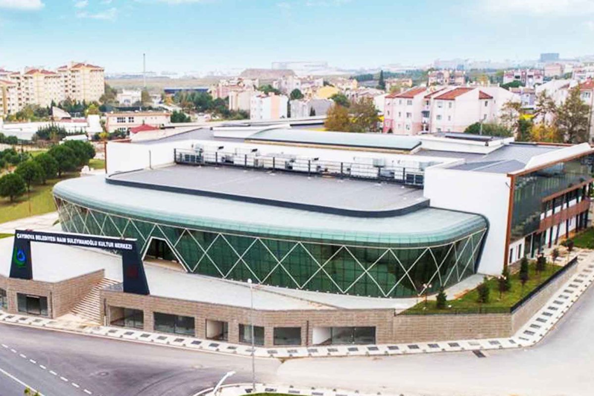 Naim Süleymanoğlu Kültür Merkezi