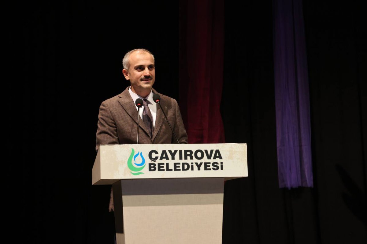 Çayırovalı özel bireylerin hünerleri ayakta alkışlandı