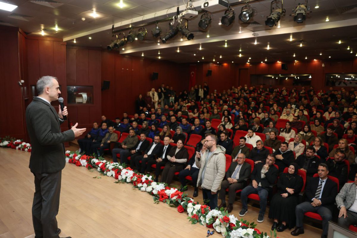 Başkan Çiftçi, mesai arkadaşlarıyla bayramlaştı