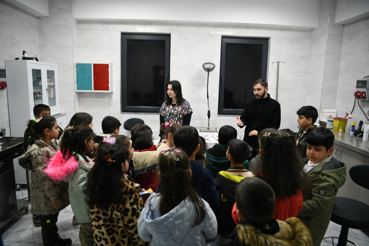 Akçakoca İlkokulu minikleri, sevimli dostlarımızla buluştu