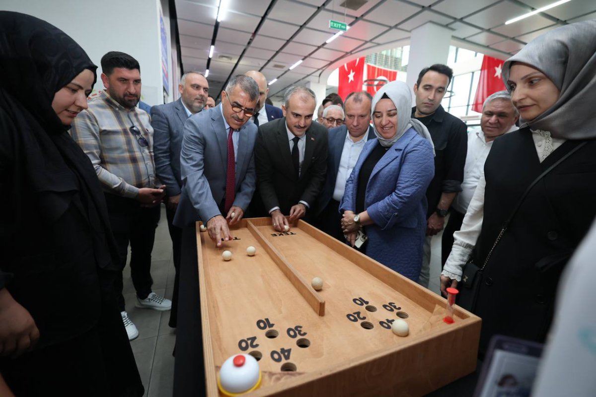 Çayırova Belediyesi Bilim Şenliği kapılarını açtı