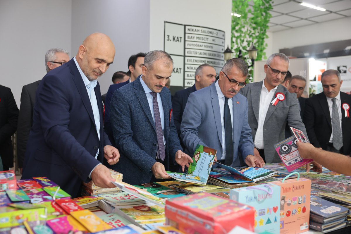 6. Çayırova Kitap Günleri, kapılarını açtı