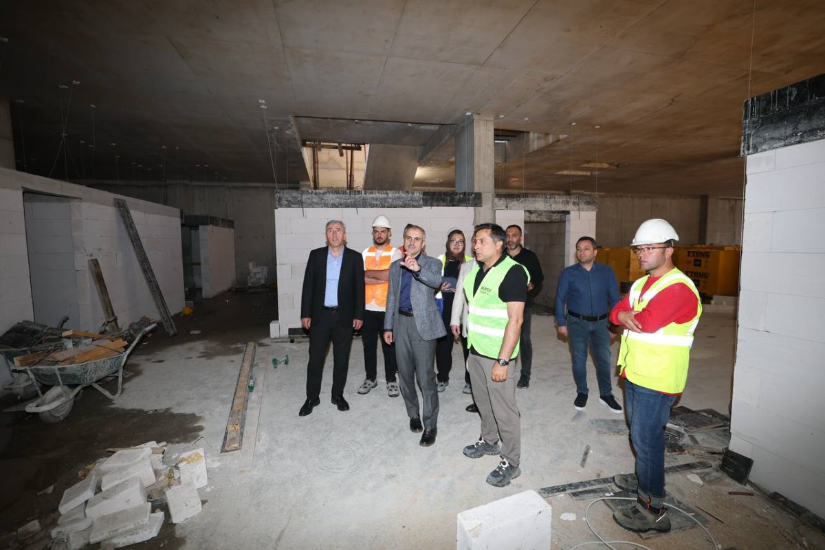 Çiftçi, Çayırova’ya eğitim ve spor alanında sınıf atlatacak projeyi inceledi