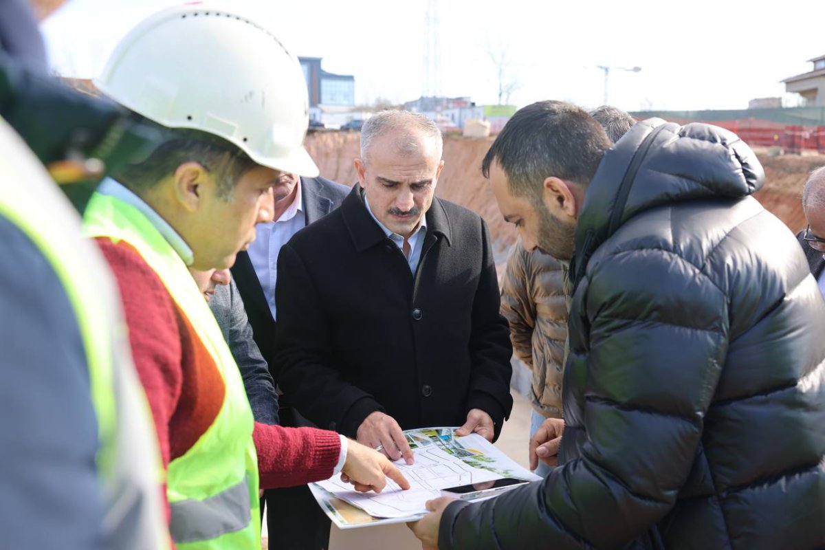 Çiftçi, spor lisesi inşaatını inceledi