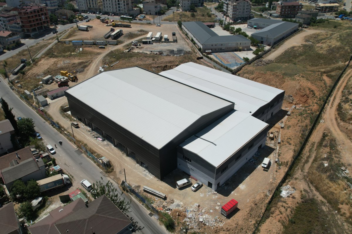 Kapalı Spor Salonu ve Sporcu Fabrikası’nda çalışmalar son sürat
