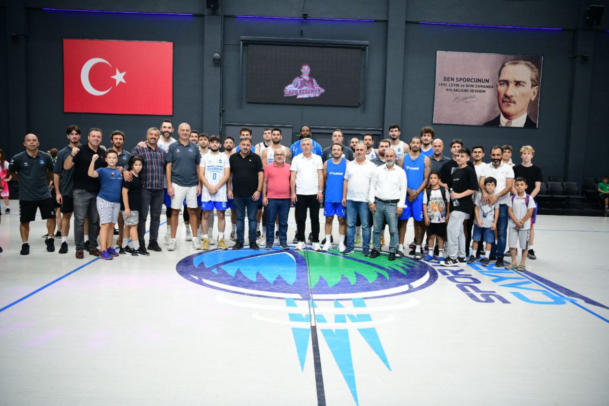 İlkan Karaman Turnuvası’nın kazananı Çayırova Belediyesi