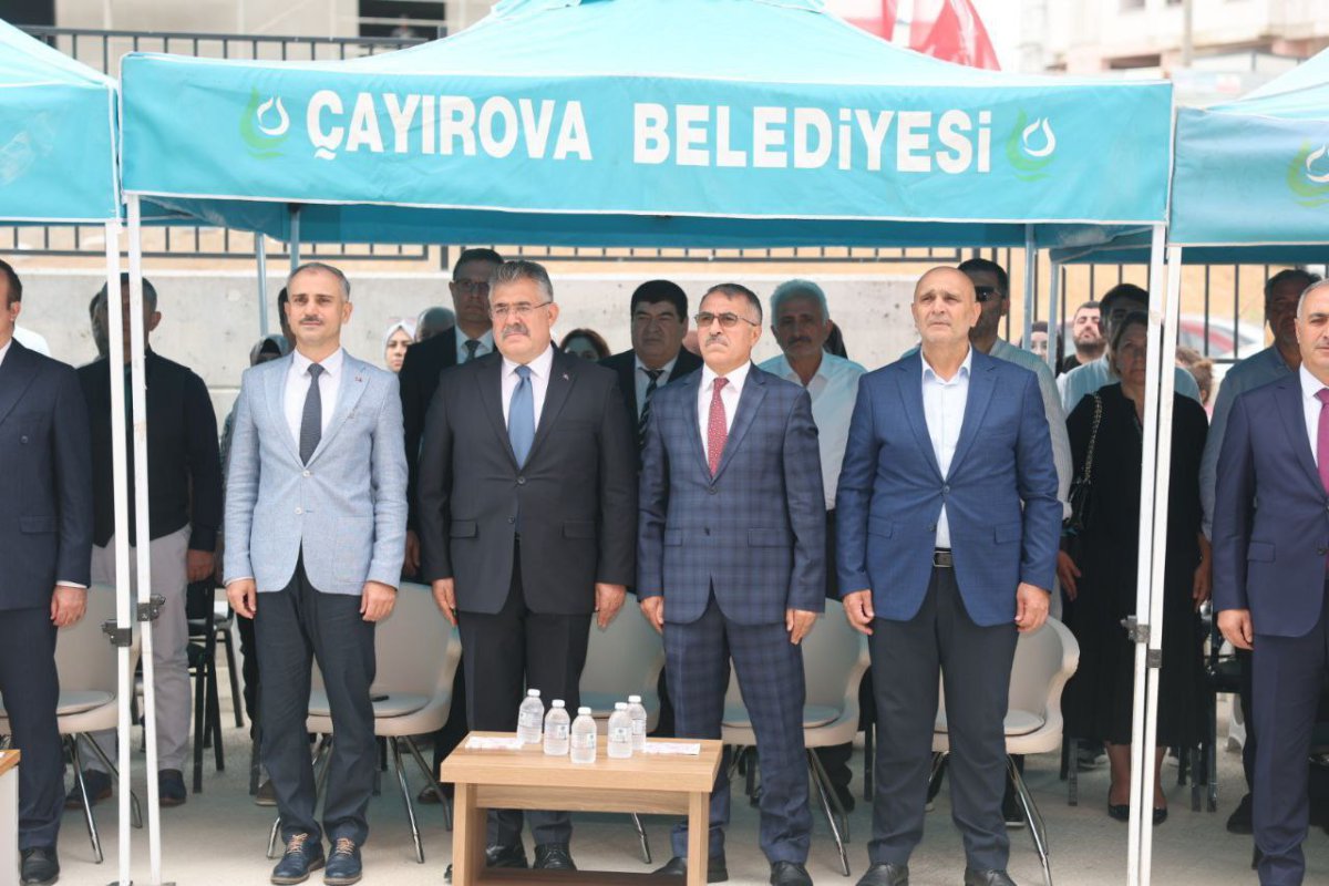 Çayırova’da ilk ders zili Akse İlkokulu’nda çaldı