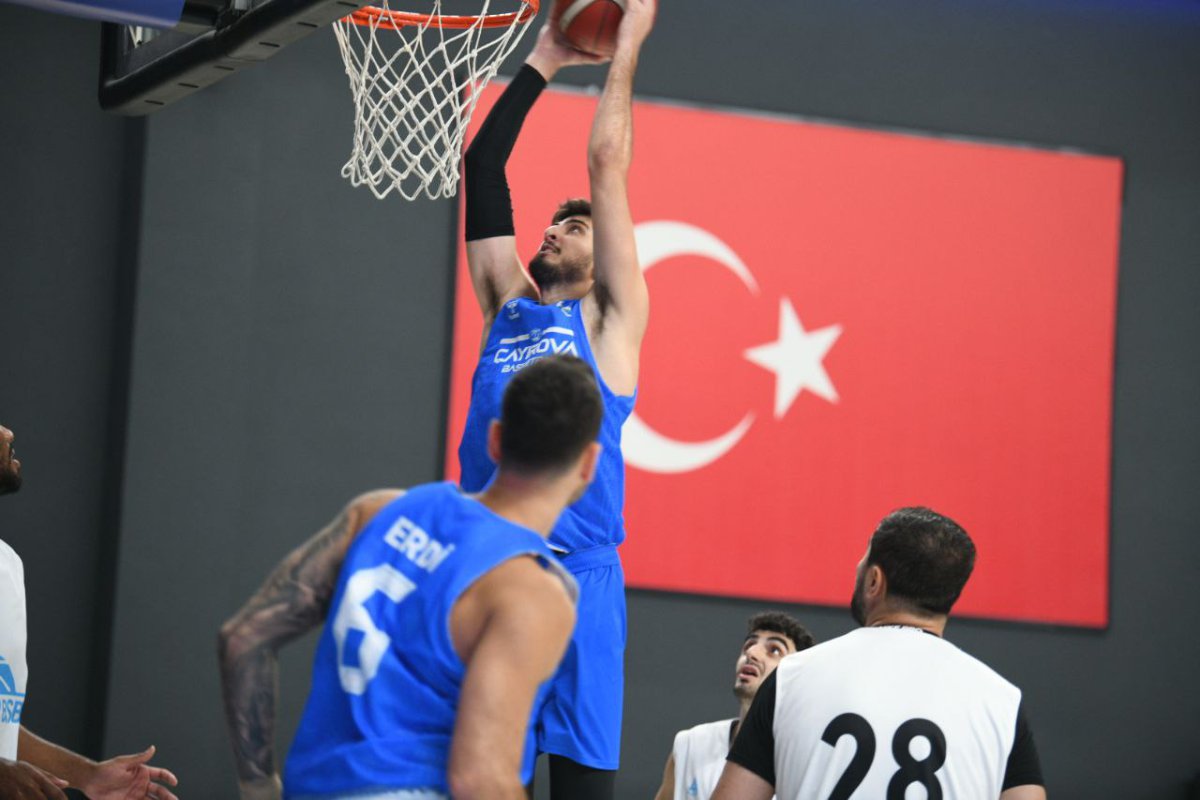 Çayırova Belediyesi, Balıkesir’i hazırlık maçında mağlup etti