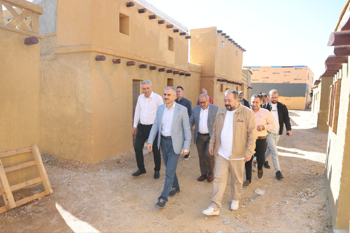 Çayırova’da film platosu yükseliyor