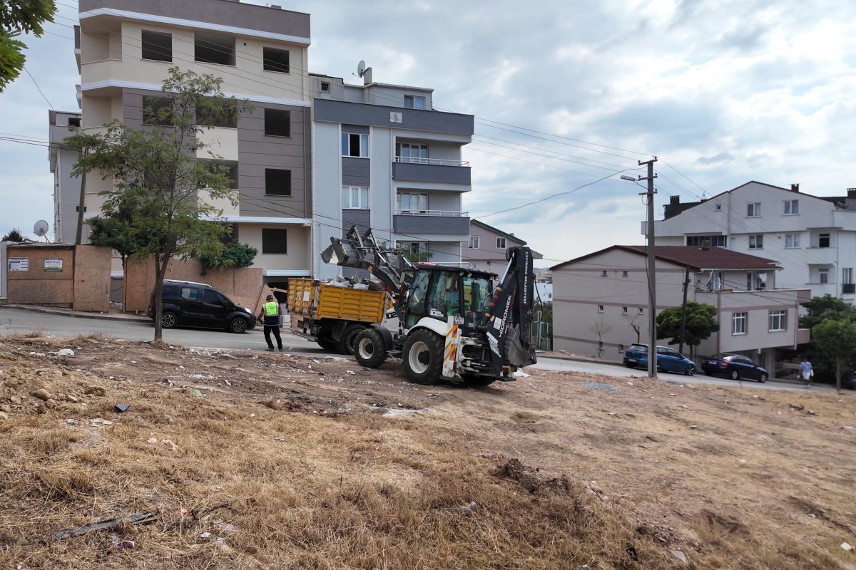 Çayırova Belediyesi’nden kaba atık uyarısı