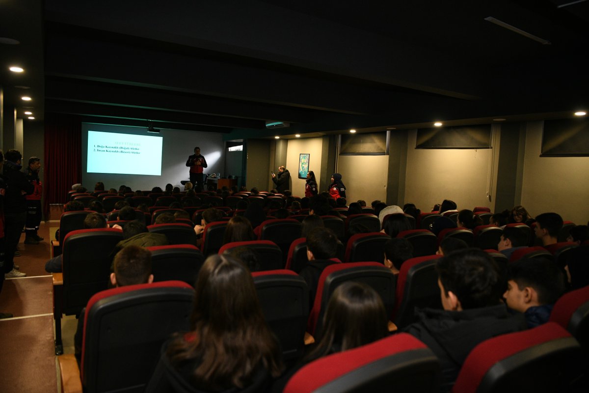 ÇAK-TİM’den okullarda afet farkındalık eğitimi