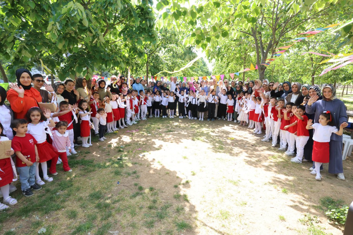 Çocuk kulüplerinde ‘Anneler Günü’ etkinliği