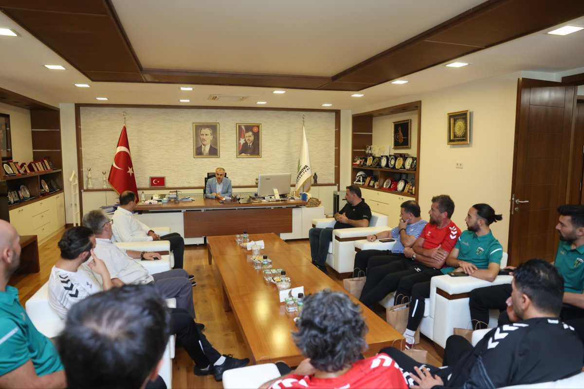 Çayırovaspor’dan Başkan Çiftçi’ye 45. yıl ziyareti