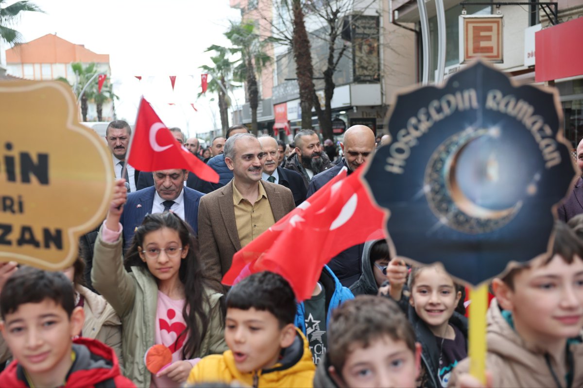 Çayırova’da Ramazan coşkuyla karşılandı