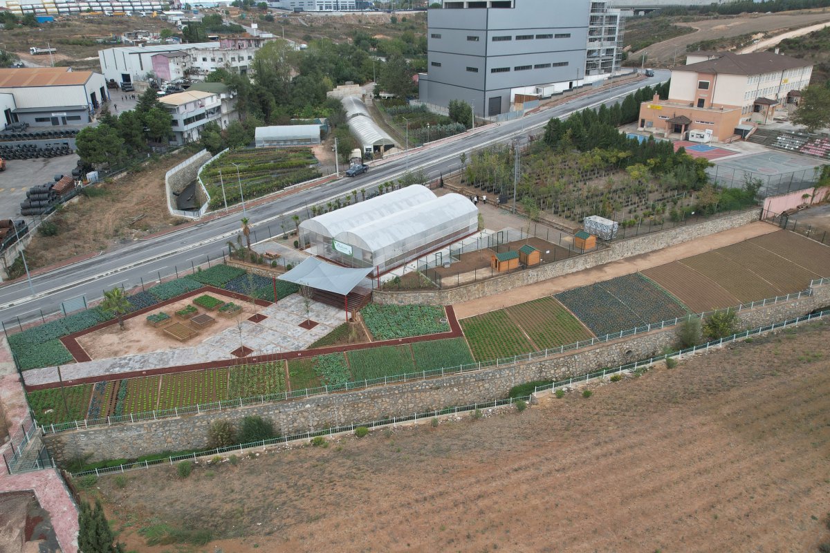 Bahçem Çayırova’da açılış zamanı
