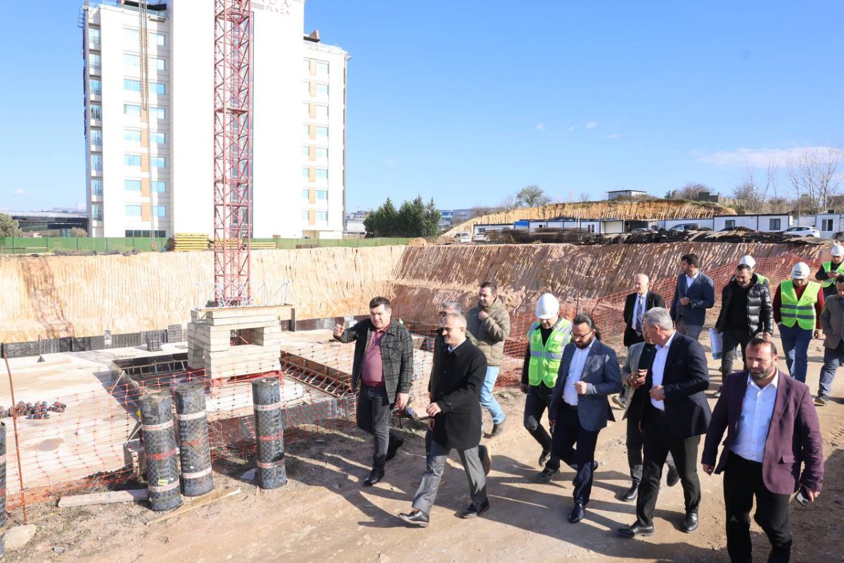 Çiftçi, spor lisesi inşaatını inceledi