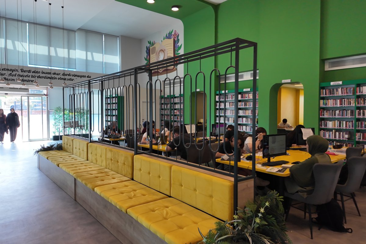 7/24 hizmete gençlerden tam not