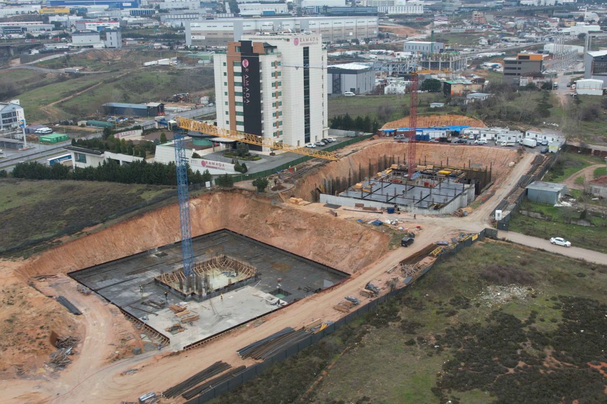 Spor yatırımları tüm hızıyla sürüyor