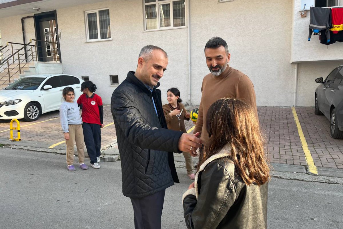 Çiftçi, Ramazan ayında da ilçe sakinlerinin yanında