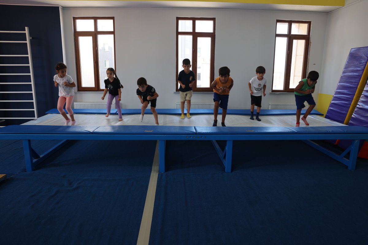 Yaz spor okullarında eğitim başladı