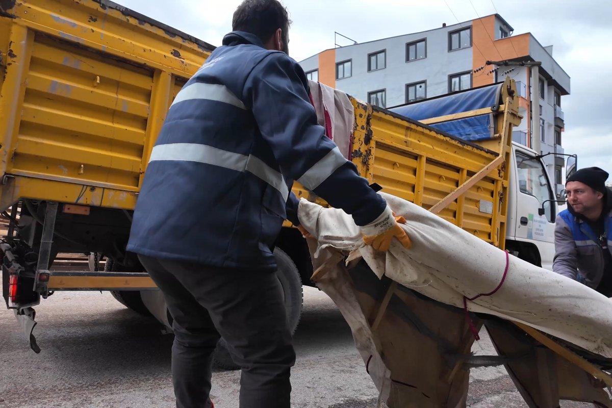 Çayırova Belediyesi’nden kaba atık uyarısı