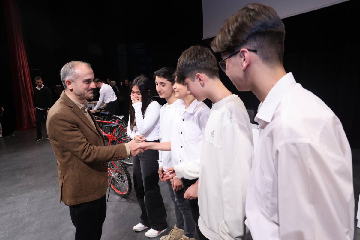 Bilgievi öğrencileri bilgilerini yarıştırdı