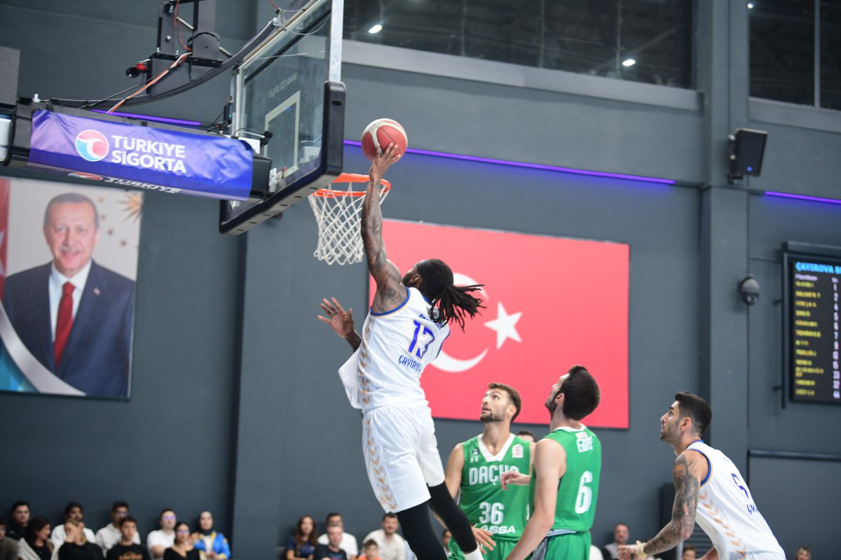 Çayırova Belediyesi, sezona galibiyetle başladı