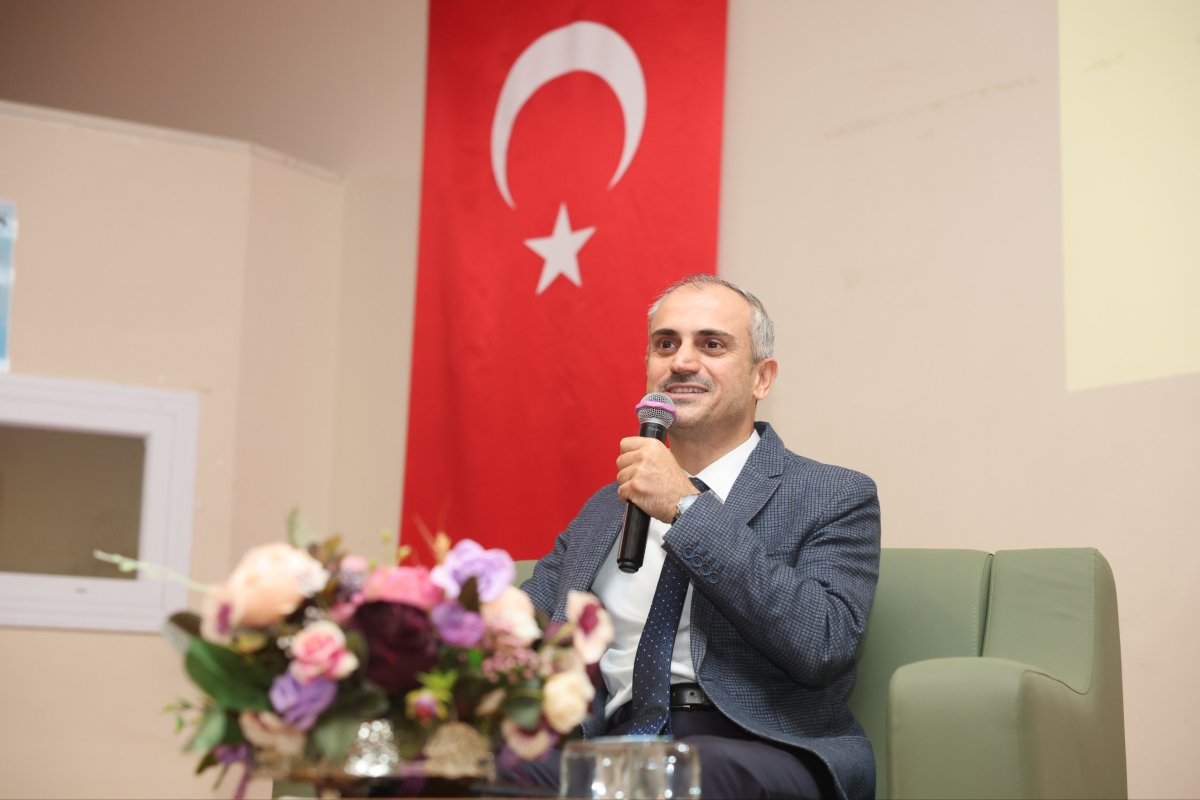 “Sizler, bizim geleceğimizsiniz”