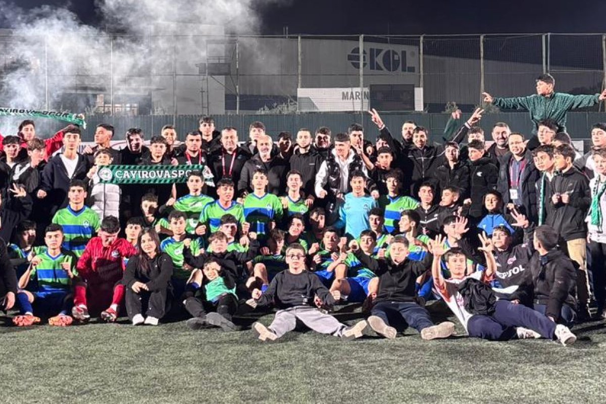 ÇESK u-16 Futbol Takımı şampiyon oldu