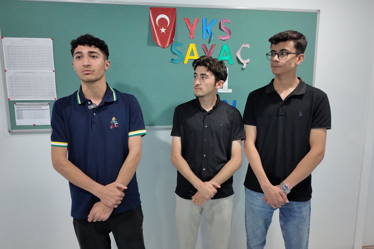 Çayırovalı öğrenciler, YKS’ye gençlik merkezinde hazırlandılar