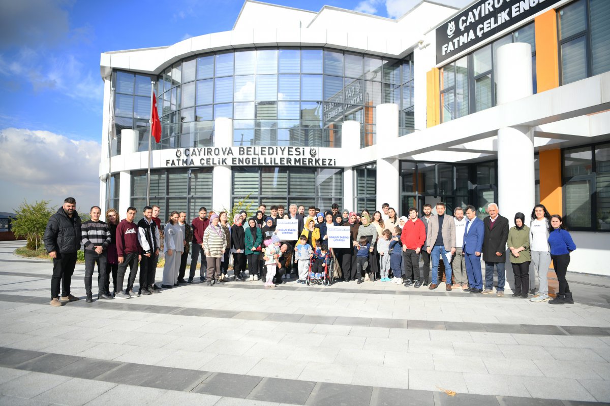 Gençlik Merkezi öğrencilerinden özel bireylere destek