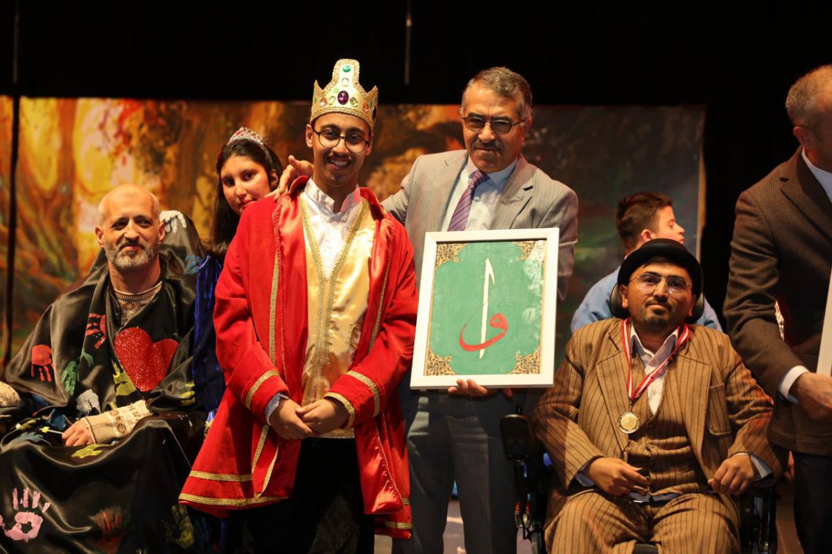 Çayırovalı özel bireylerin hünerleri ayakta alkışlandı