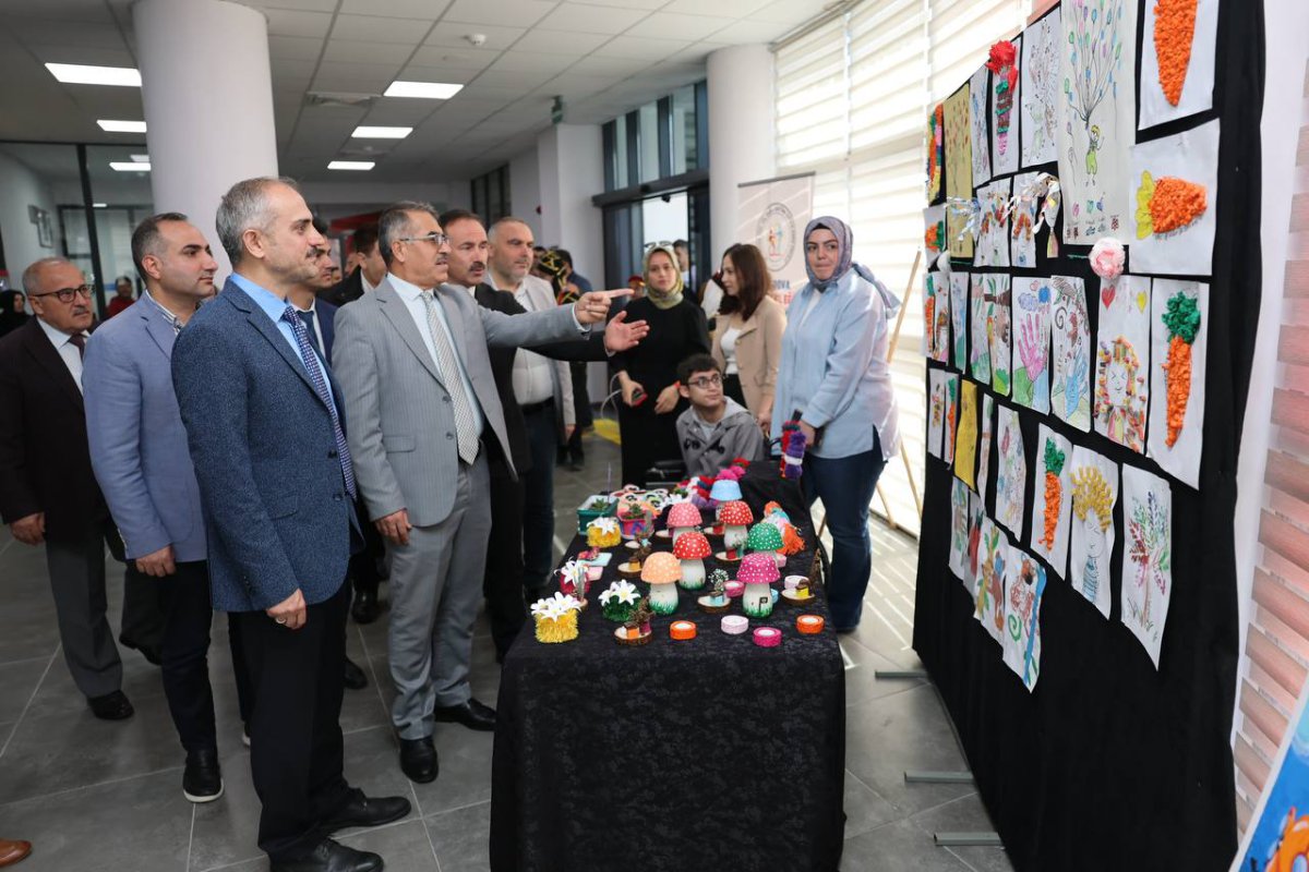 Özel bireylerden, Çayırova’da en özel program