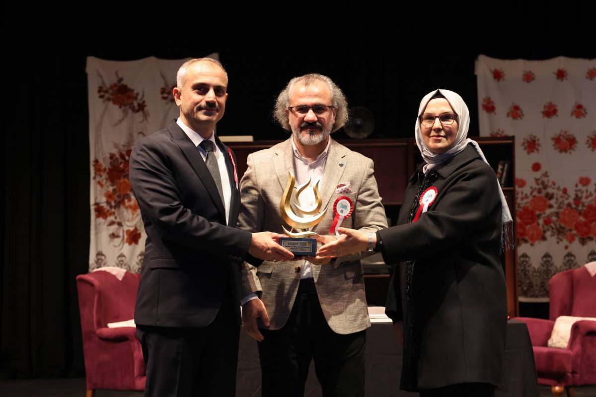 Çayırova 5. Kitap Günleri kapılarını açtı