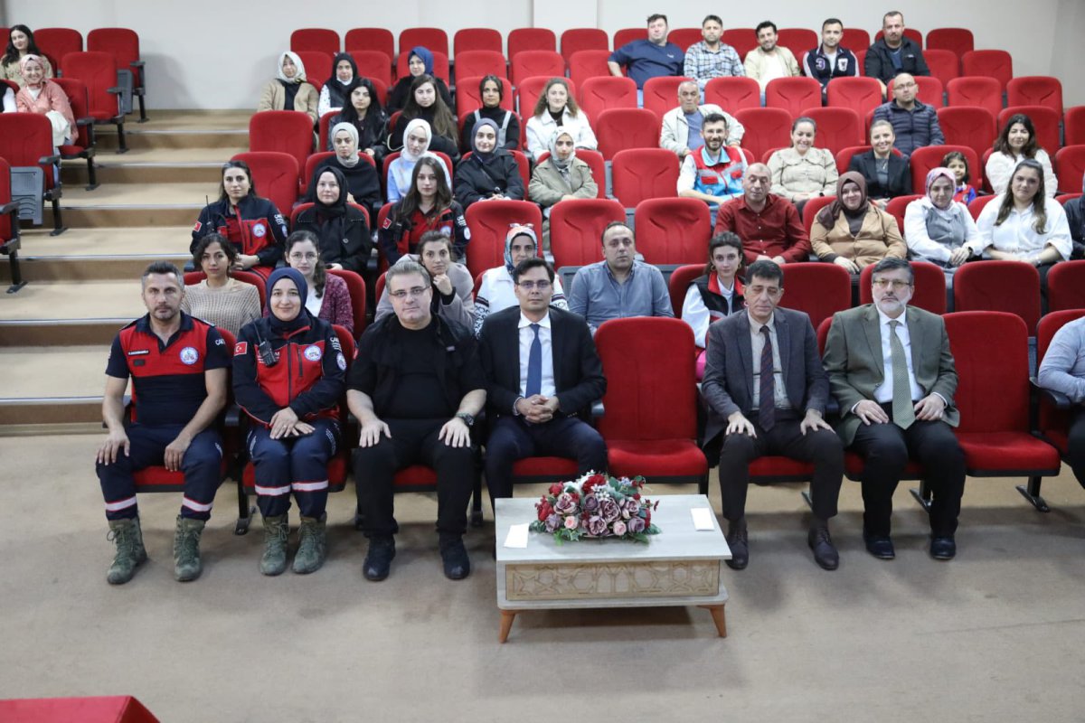 ÇAK-TİM’den kaymakamlık personeline deprem eğitimi