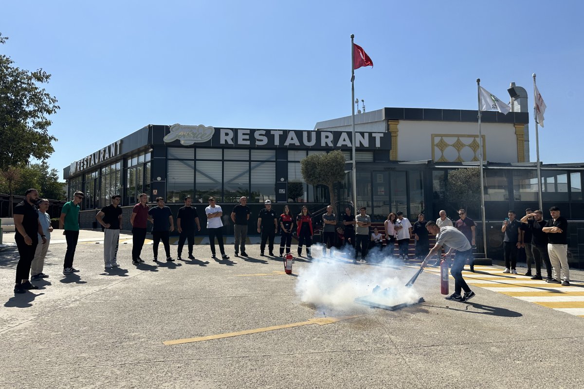 Olası yangınlara karşı eğitimler devam ediyor   
