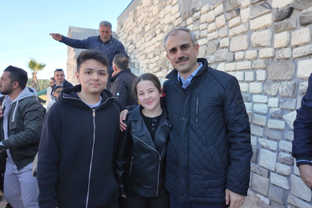 Çayırova Mekke Film Platosu, ziyaretçi akınına uğradı