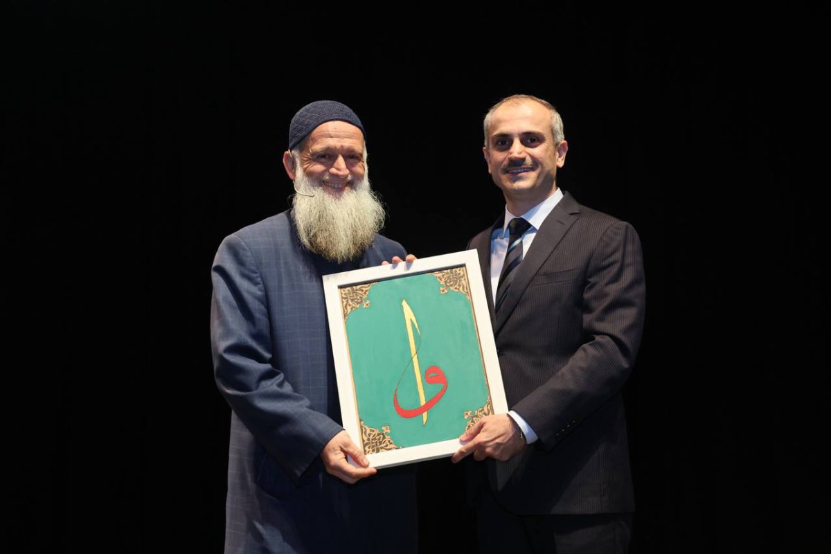 Salih Selman’dan ‘Günümüzdeki İlişkilerimiz’ söyleşisi