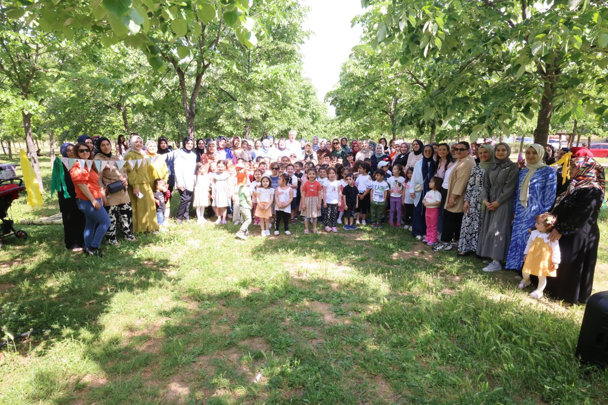 Çocuk kulüplerinde ‘Anneler Günü’ etkinliği