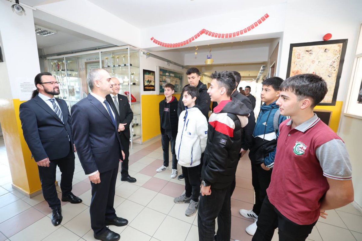 Çiftçi, Hatice Bayraktar MTAL öğrencileriyle buluştu