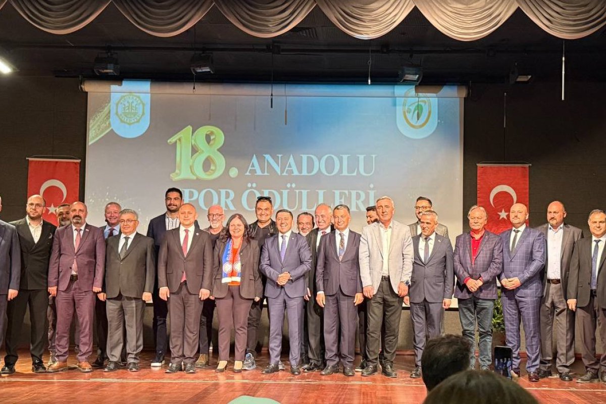 Anadolu Spor Ödülleri’nde Çayırova’ya büyük onur