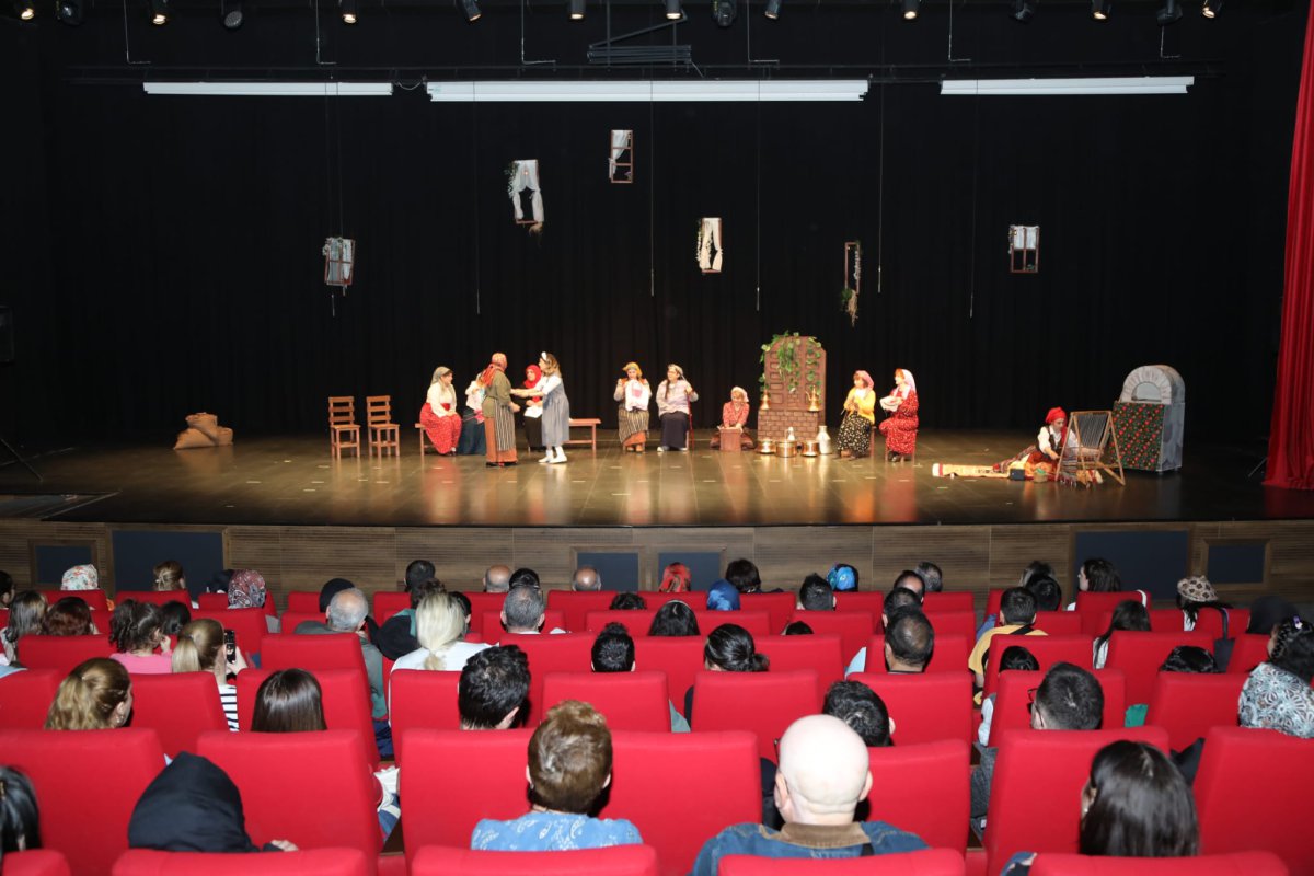 Küçük Köy’ün Büyük Kadınları’na büyük alkış