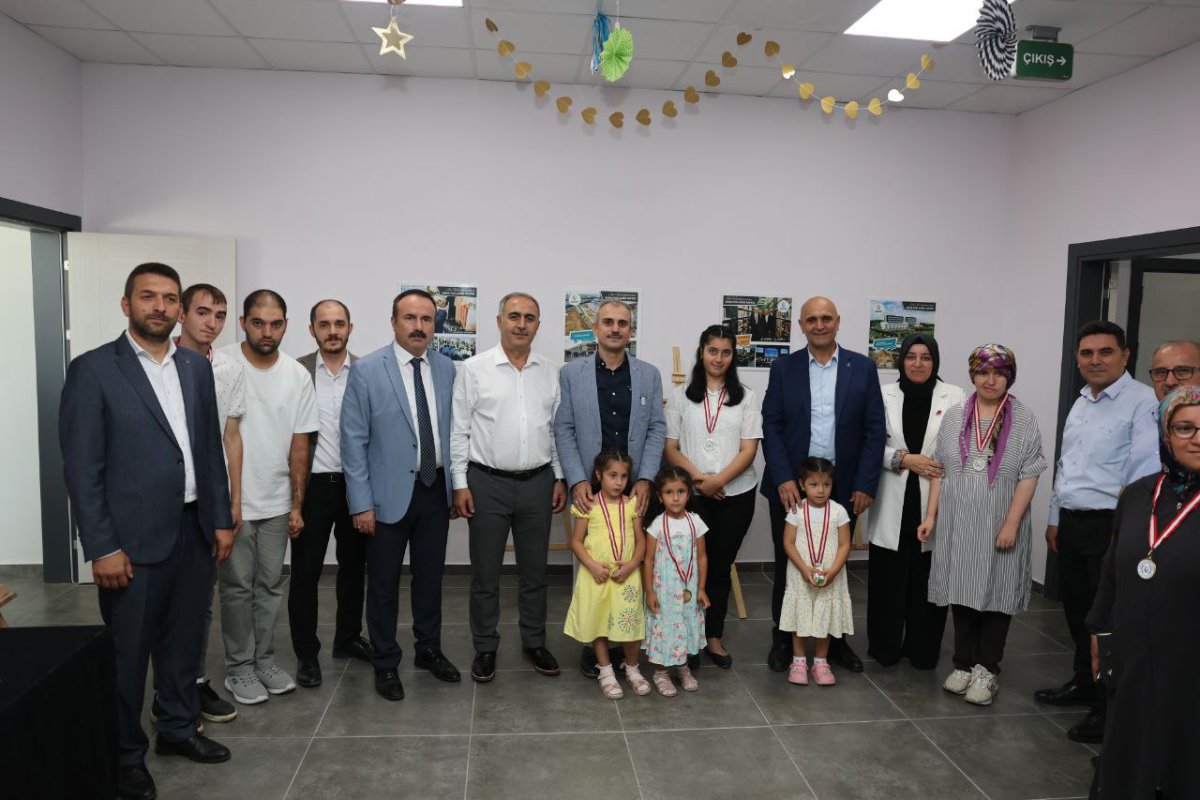 Çayırova’da sanat engel tanımadı