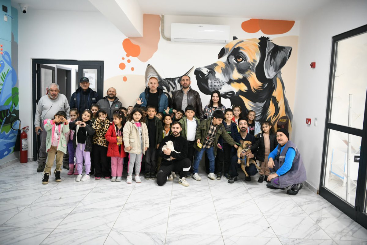 Akçakoca İlkokulu minikleri, sevimli dostlarımızla buluştu