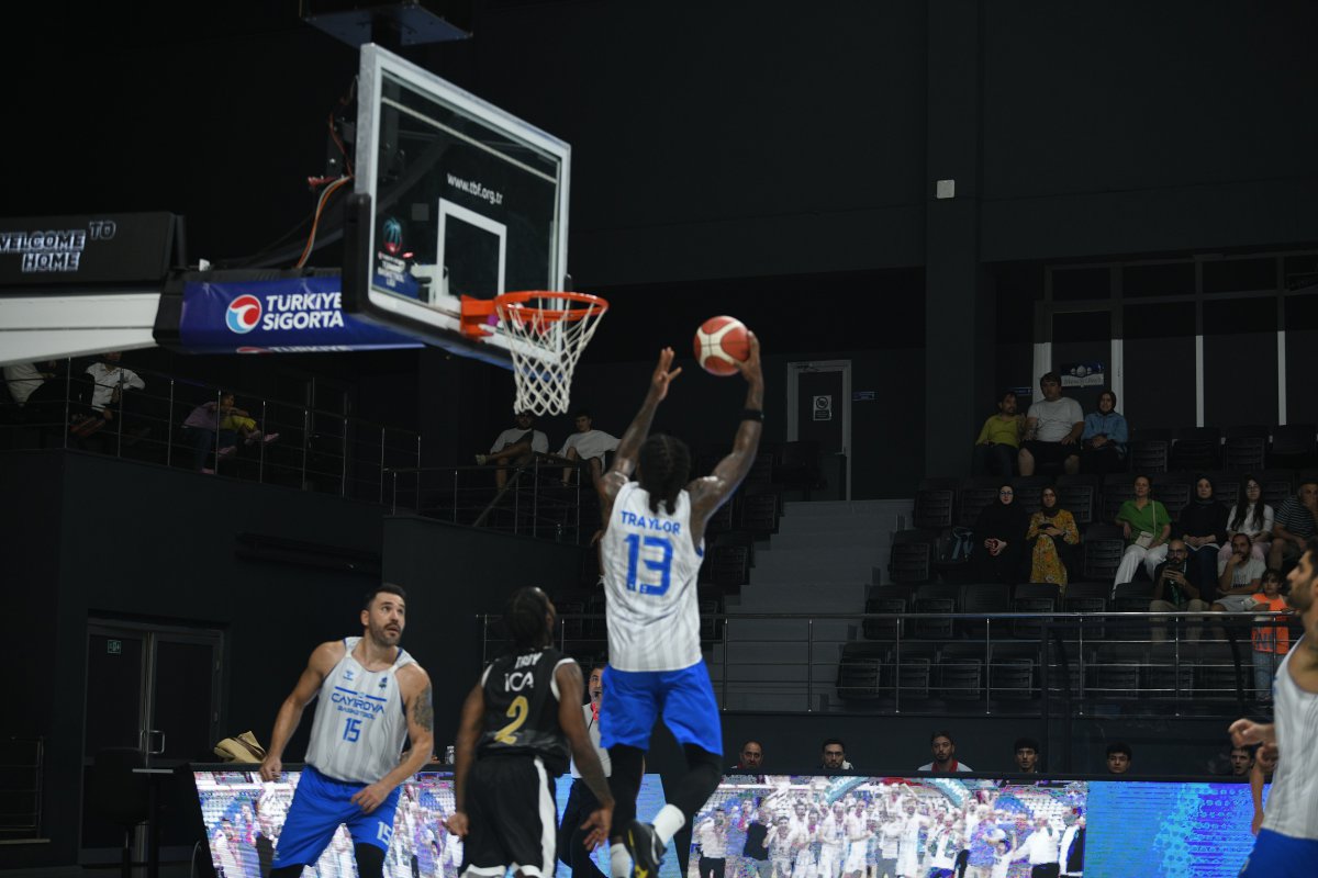 Çayırova Belediyesi’nden farklı prova