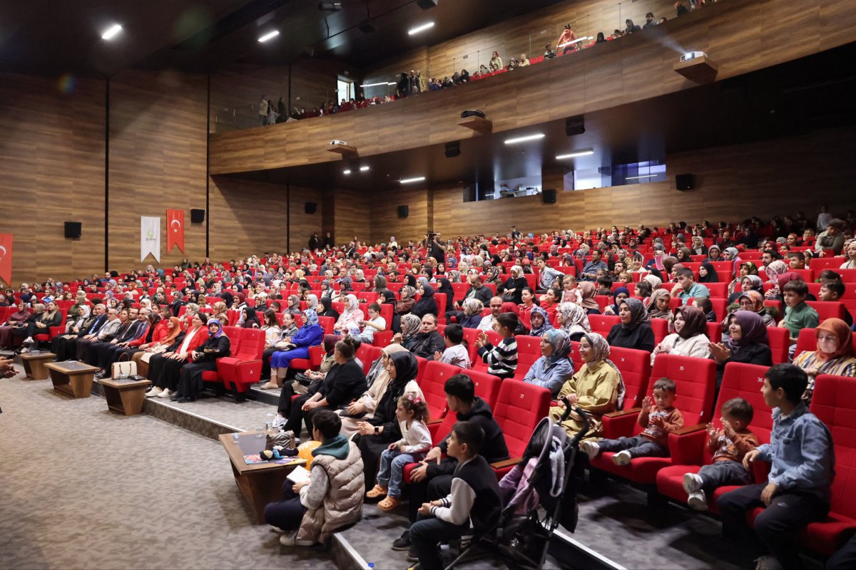 Saliha Erdim’den nezaket ve iyi insan olmak üzerine söyleşi